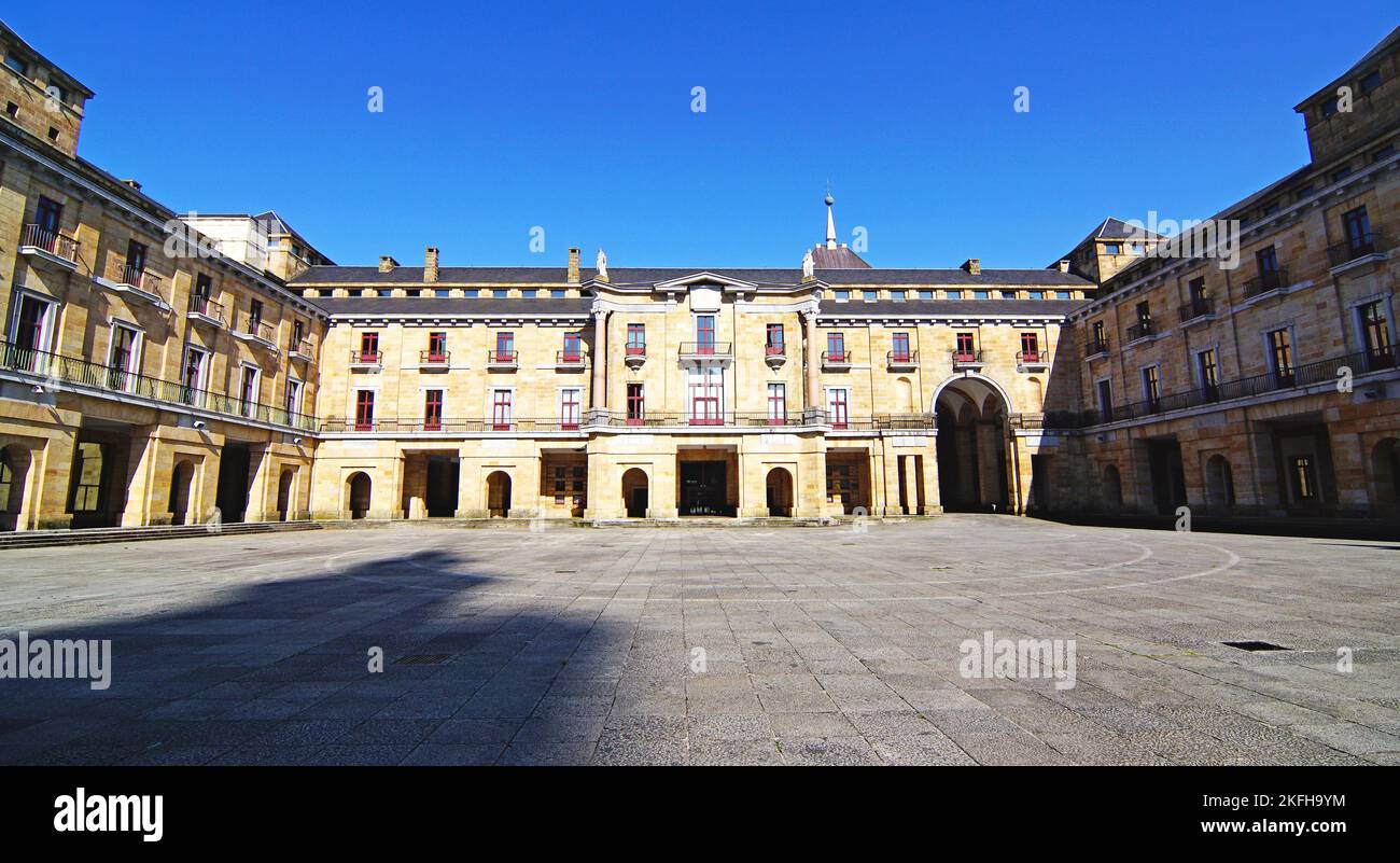 Vista dell'Università del lavoro di Gijón; Principato delle Asturie, Asturie, Spagna, Europa Foto Stock