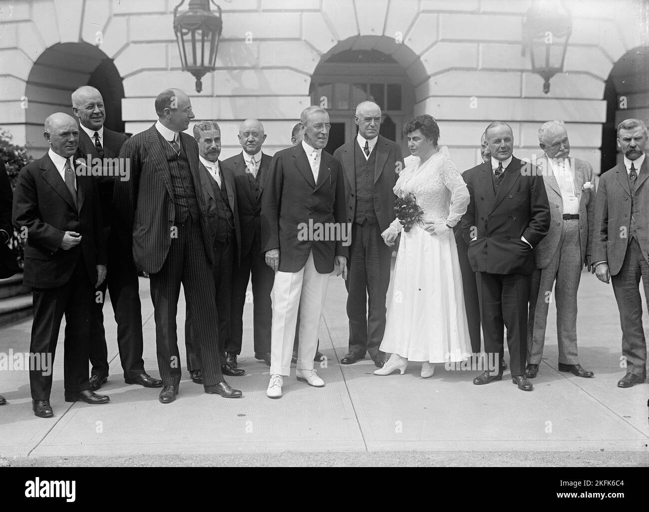 Comitato Nazionale democratico, Marsh; Lynch; Cummings; Johnson; Wilson; McNab; sig.ra Wilson; vetro, parzialmente nascosto; McCormick; Smith; Walsh, 1916. Foto Stock