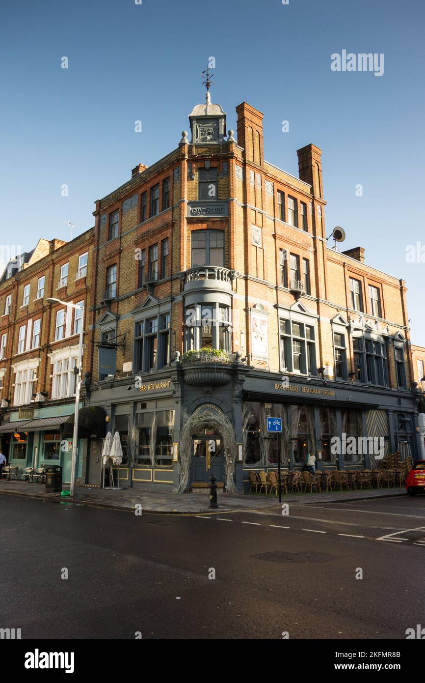 The Goat (in Boots) Public House, Fulham Road, Chelsea, Londra, SW10, Inghilterra, Regno Unito Foto Stock
