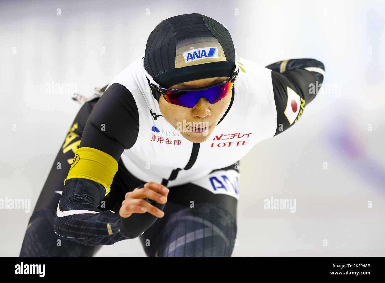 HERENVEEN - Olanda, 19/11/2022, HERENVEEN - Miho Takagi (JPN) in azione sui 1500 metri durante il secondo torneo di Coppa del mondo ISU a pista lunga a Thialf. ANP VINCENT JANNINK Foto Stock