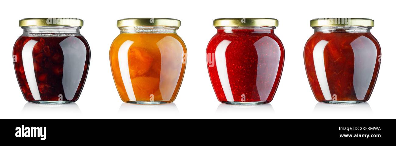 raccolta di marmellate in vasetti di vetro con coperchi metallici isolati su bianco Foto Stock