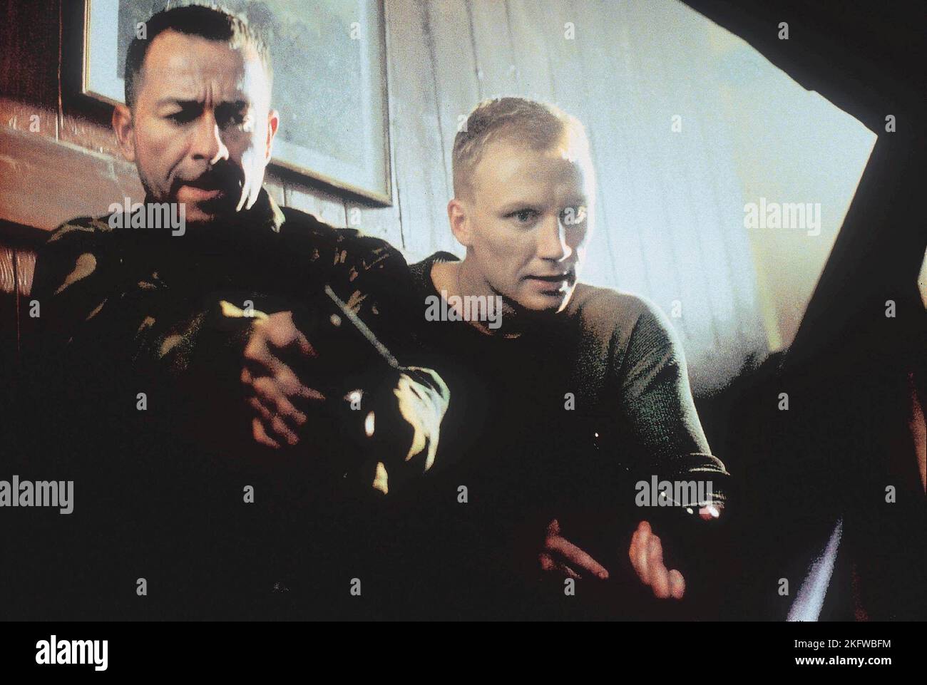 SEAN PERTWEE, KEVIN MCKIDD, cane soldati, 2002 Foto Stock