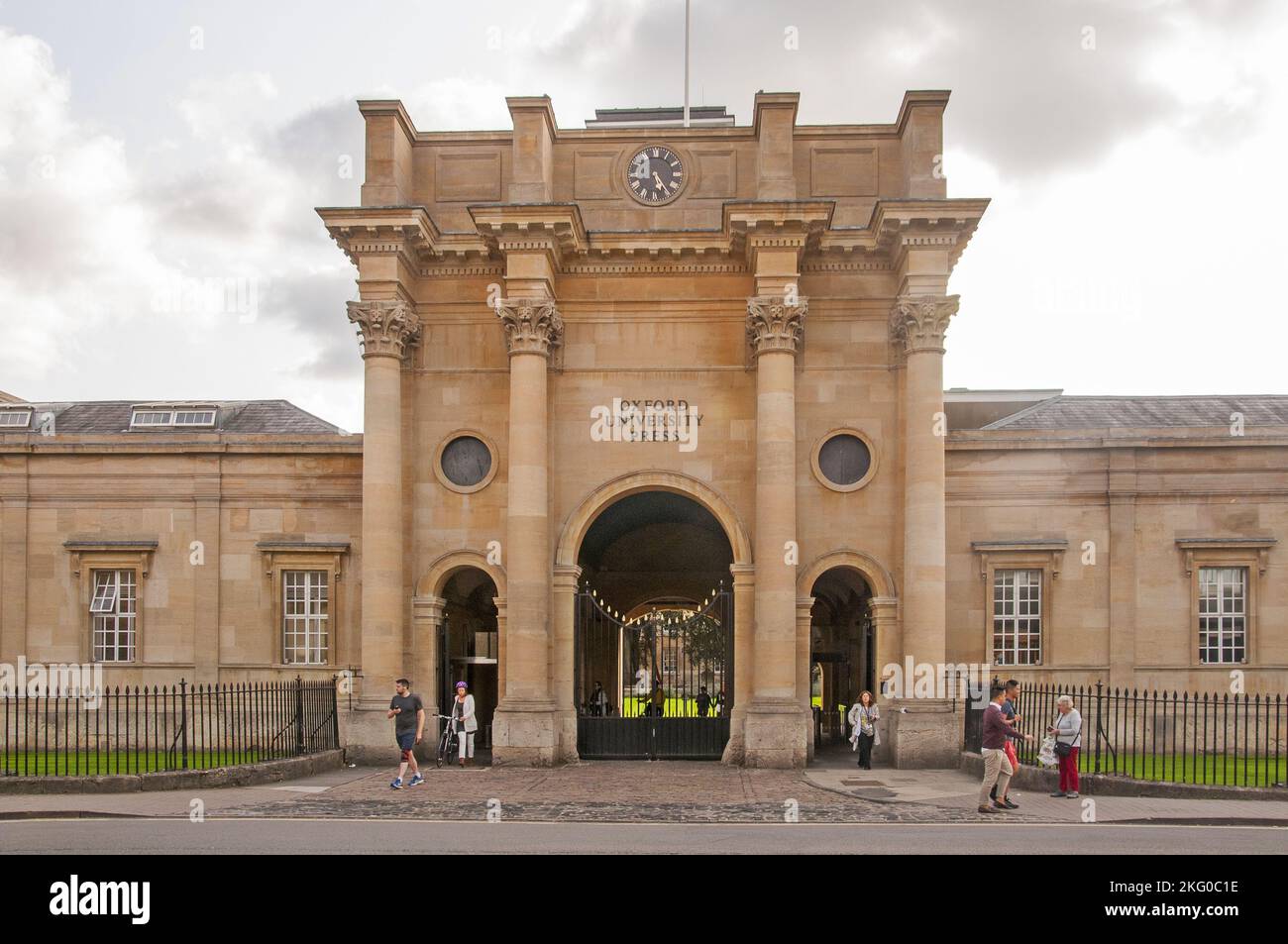 L'Oxford University Press Building, che ora ospita anche l'OUP Press Museum, nel quartiere Gerico di Oxford, Inghilterra Foto Stock