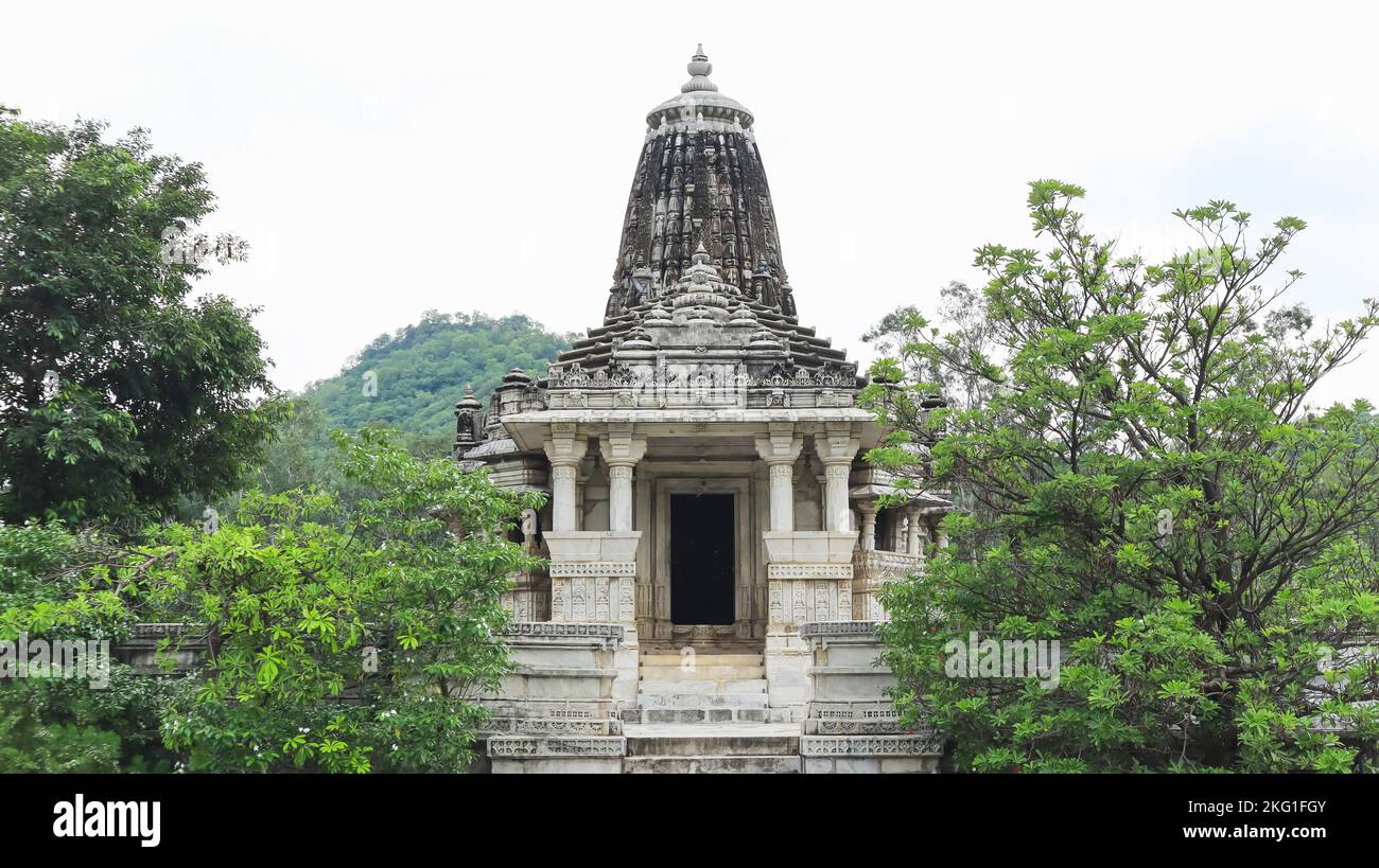 Vista posteriore del Tempio del Sole, Ranakpur, Rajasthan, India. Foto Stock