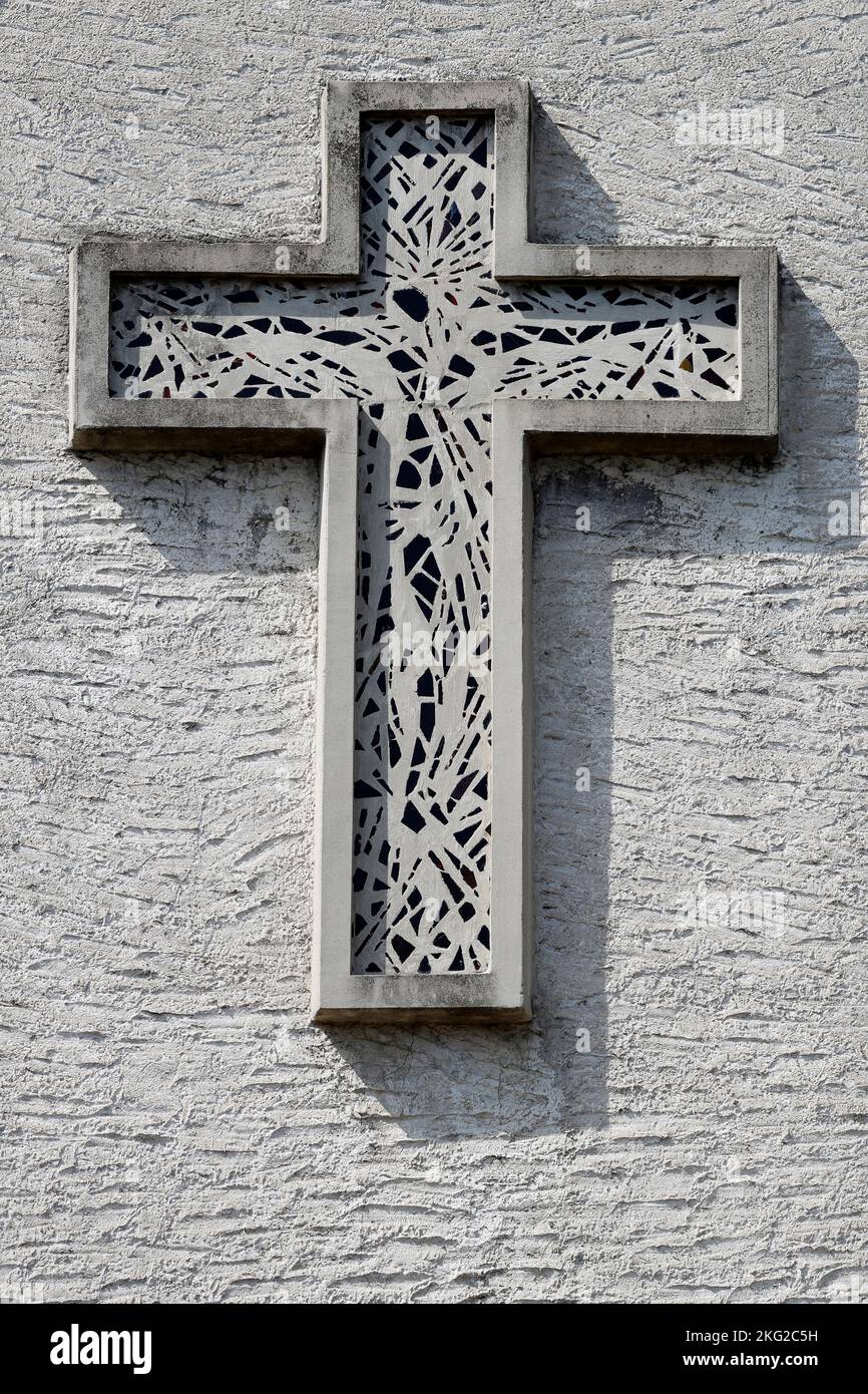 Chiesa di San Bernardo-de-Menthon. Croce cristiana. Svizzera Foto stock -  Alamy