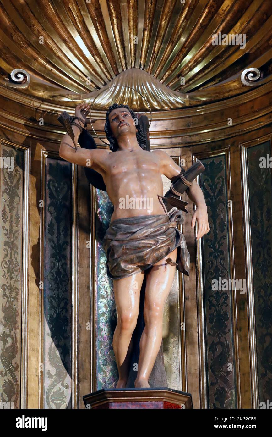 Cattedrale di Malaga. Martirio di San Sebastiano. Statua. Spagna. Foto Stock