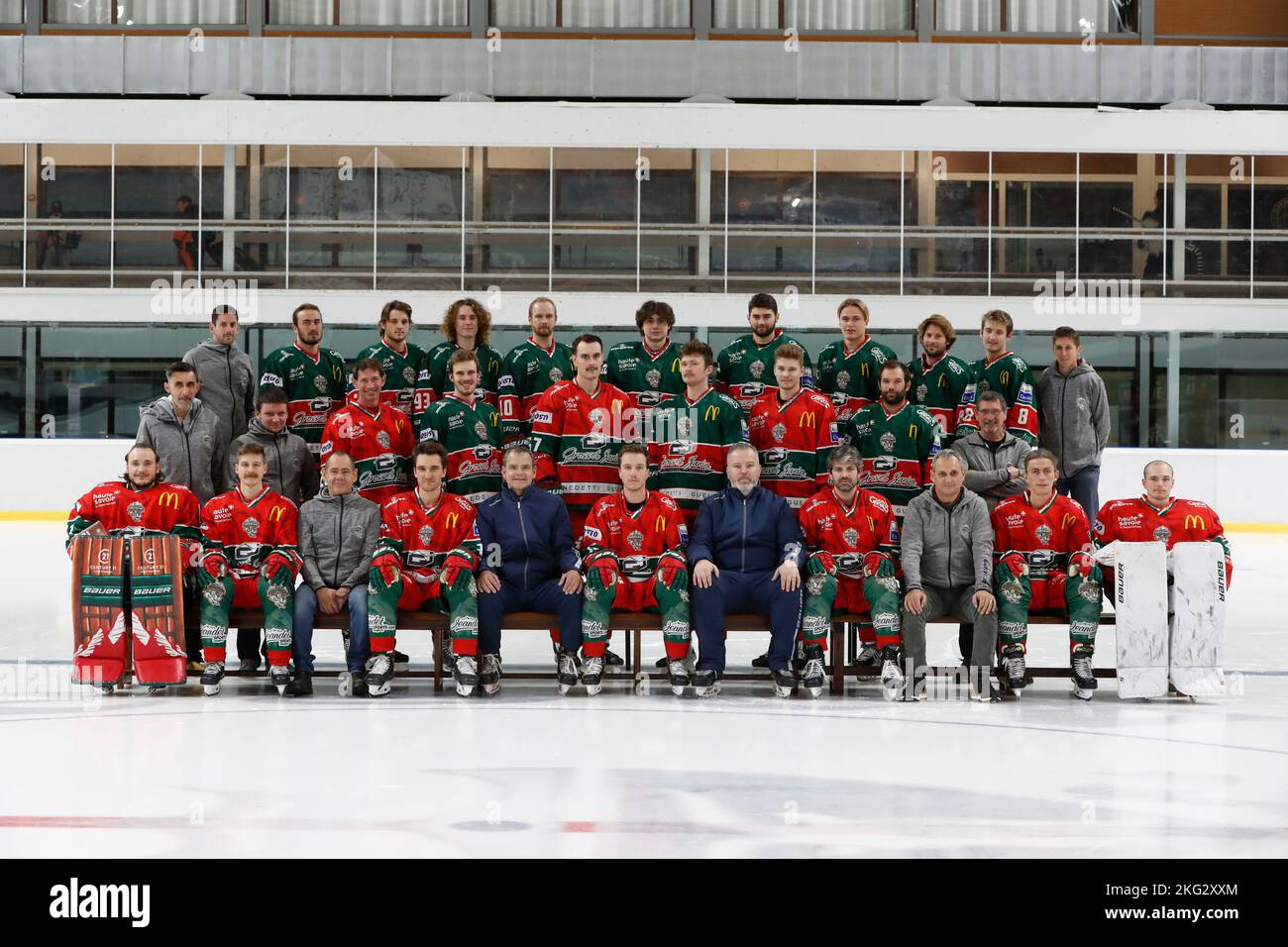 Squadra di hockey su ghiaccio. HC Mont-Blanc. Stagione 2021-22 Francia. Foto Stock