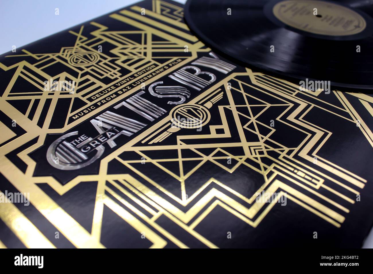 La colonna sonora di Great Gatsby su disco LP in vinile della colonna sonora del film. Musica jazz. Il film è basato sul romanzo di F. Scott Fitzgerald. Foto Stock