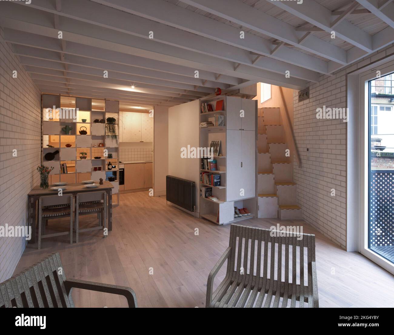 Soggiorno. LA REGINA DI CATFORD, Londra, Regno Unito. Architetto: Tsuruta Architects, 2021. Foto Stock