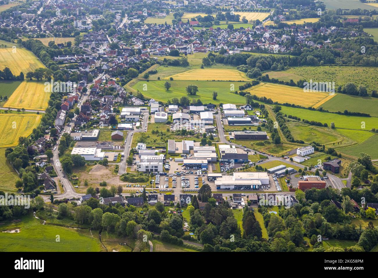 Vista aerea, parco industriale di Hohefeld, nel triangolo Hohefeldweg, Herbert-Rust-Weg e Soester Straße, Uentrop, Hamm, Ruhr, Renania settentrionale-Vestfa Foto Stock