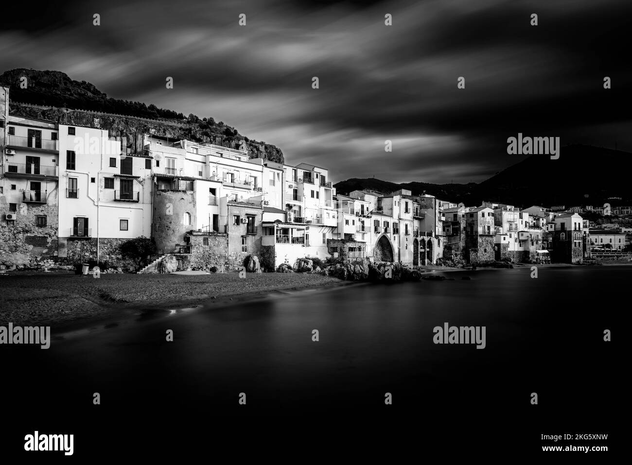 Una veduta della località di Cefalù, Sicilia, Italia. Foto Stock