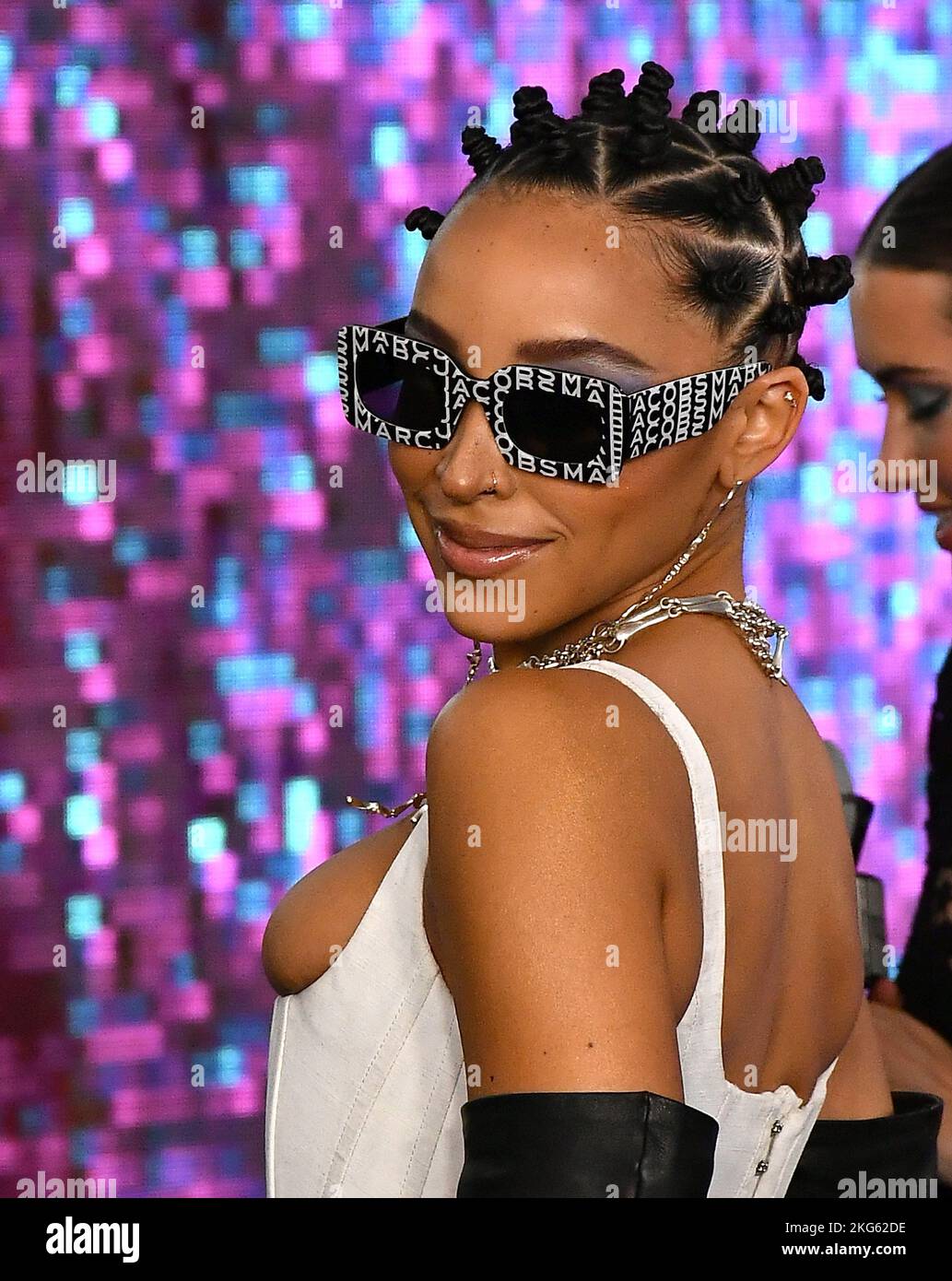 Los Angeles, Stati Uniti. 20th Nov 2022. Tinashe partecipa ai 2022 American Music Awards al Microsoft Theater il 20 novembre 2022 a Los Angeles, California. Foto: Casey Flanigan/imageSPACE Credit: Imagespace/Alamy Live News Foto Stock
