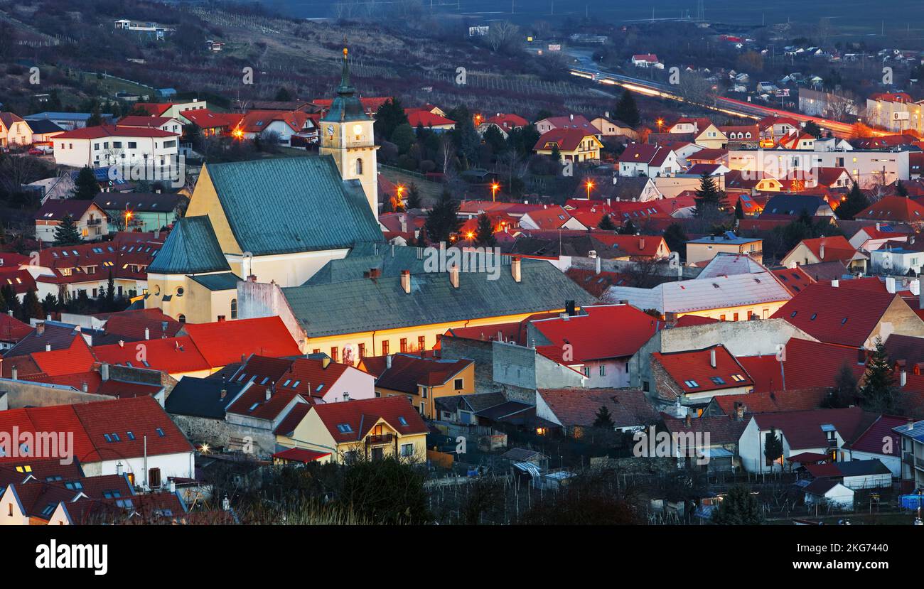 Bella vista a Svaty Jur, Slovacchia Foto Stock