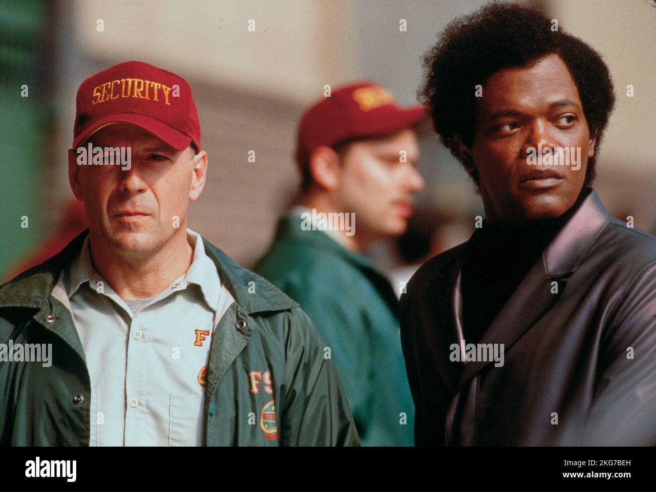 Unbreakable Year: 2000 USA Director: M.Night Shyamalan Bruce Willis, Samuel L. Jackson Foto Stock
