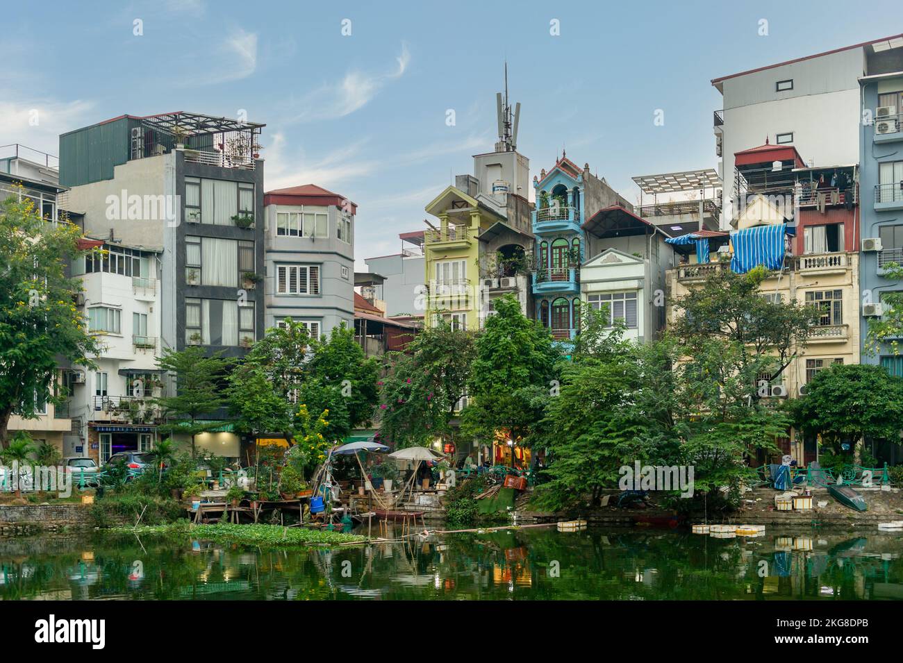 Vita di strada nel quartiere Đình Yên Phụ, Lago Hồ Tây, Hanoi, Vietnam Foto Stock