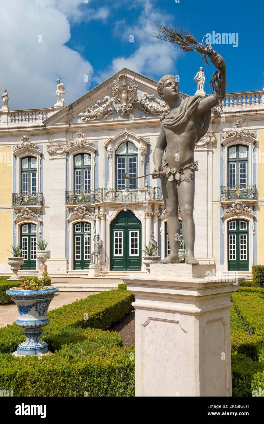 Portogallo, Lisbona, cortile interno del Palazzo reale Foto Stock