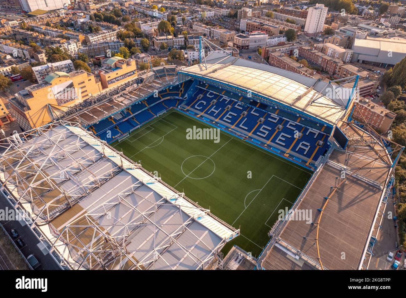 Stadio Stamford Bridge la sede del Chelsea Football Club una veduta aerea  della sede della squadra di calcio di Londra nel centro di Londra Foto  stock - Alamy
