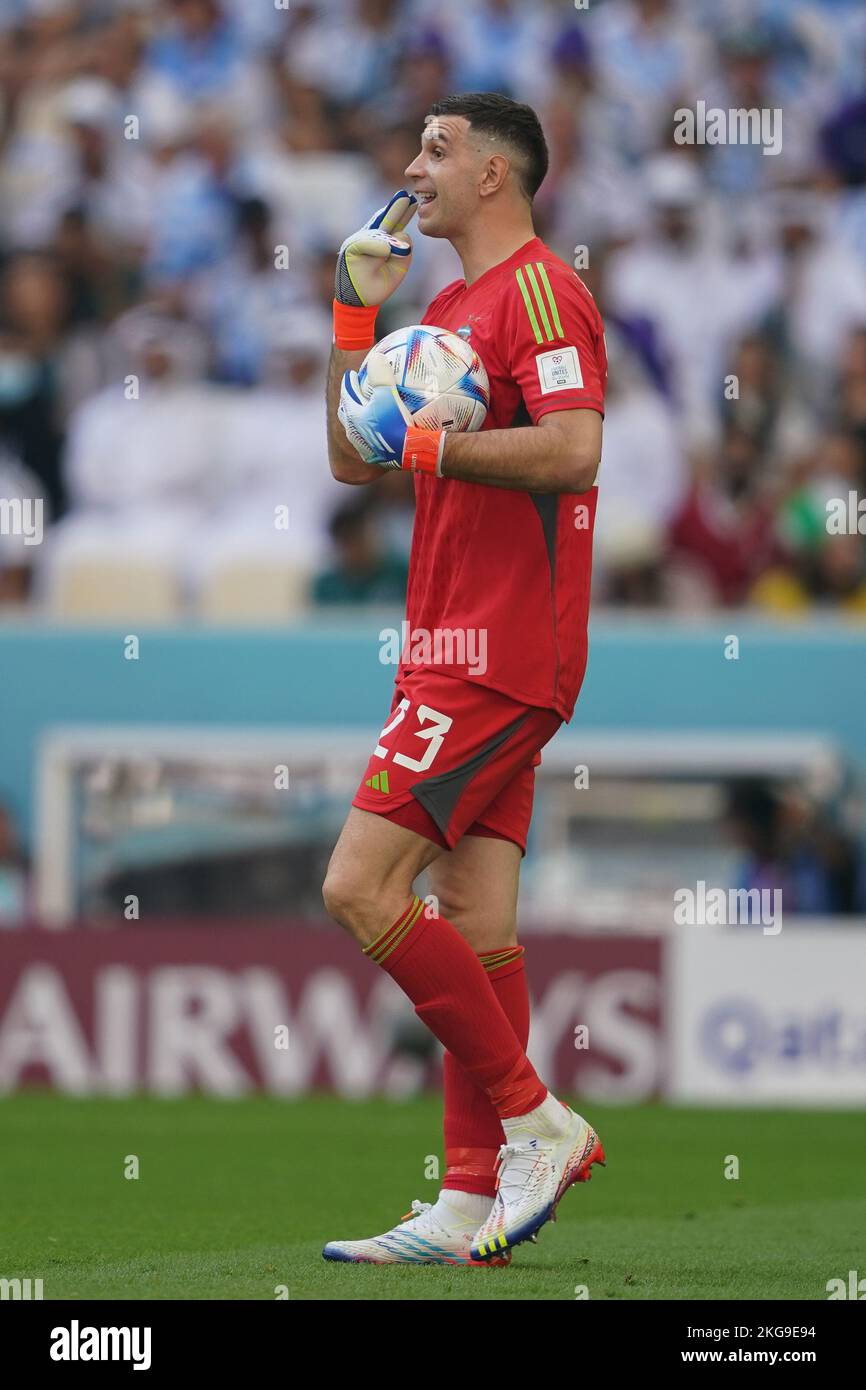 LUSAIL, QATAR - 22 NOVEMBRE: Giocatore di Argentina Emiliano Martínez durante la Coppa del mondo FIFA Qatar 2022 gruppo C tra Argentina e Arabia Saudita al Lusail Stadium il 22 novembre 2022 a Lusail, Qatar. (Foto di Florencia Tan Jun/PxImages) Foto Stock