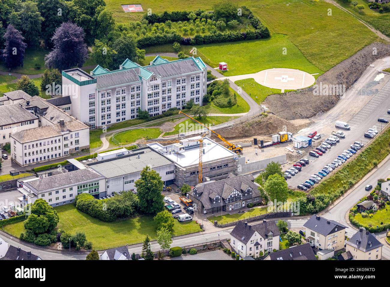 Vista aerea, St. Ospedale di Walburga Meschede e cantiere con nuovo edificio, città di Meschede, Meschede, Sauerland, Renania settentrionale-Vestfalia, Germa Foto Stock