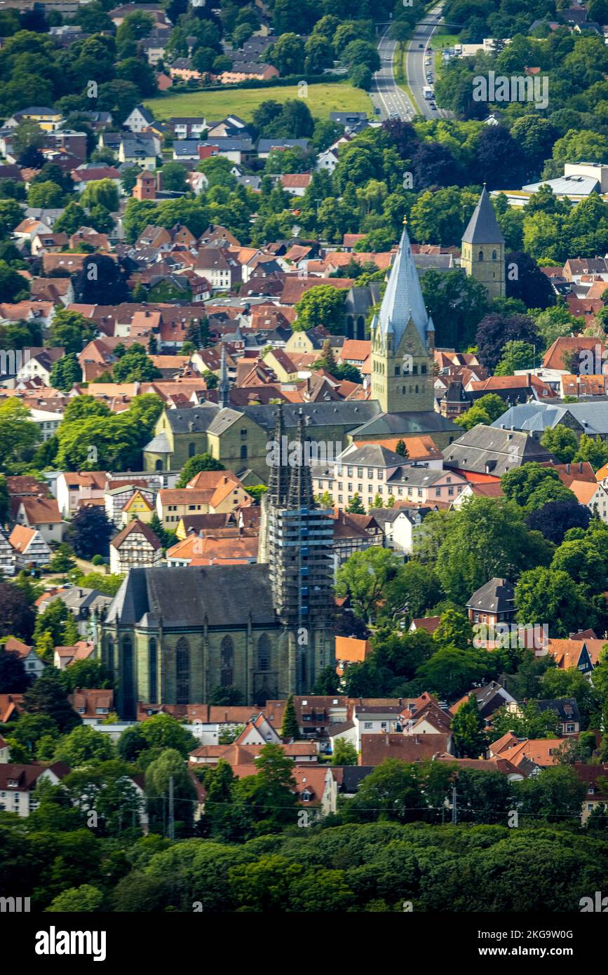 Vista aerea, città vecchia con (da sinistra) evang. chiesa Sankt Maria zur Wiese (Wiesenkirche), San Cattedrale di Patrokli e Chiesa di Sankt Pauli, Walburger, S. Foto Stock