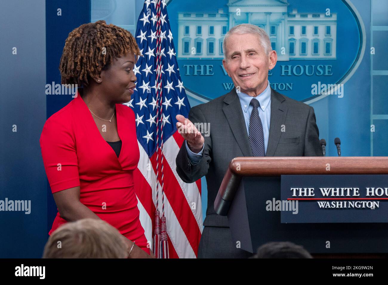 Il Dr. Anthony Fauci, Chief Medical Advisor del Presidente degli Stati Uniti, parla al briefing quotidiano alla Casa Bianca di Washington, DC martedì 22 novembre 2022. Credito: Ken Cedeno/Pool tramite CNP /MediaPunch Foto Stock