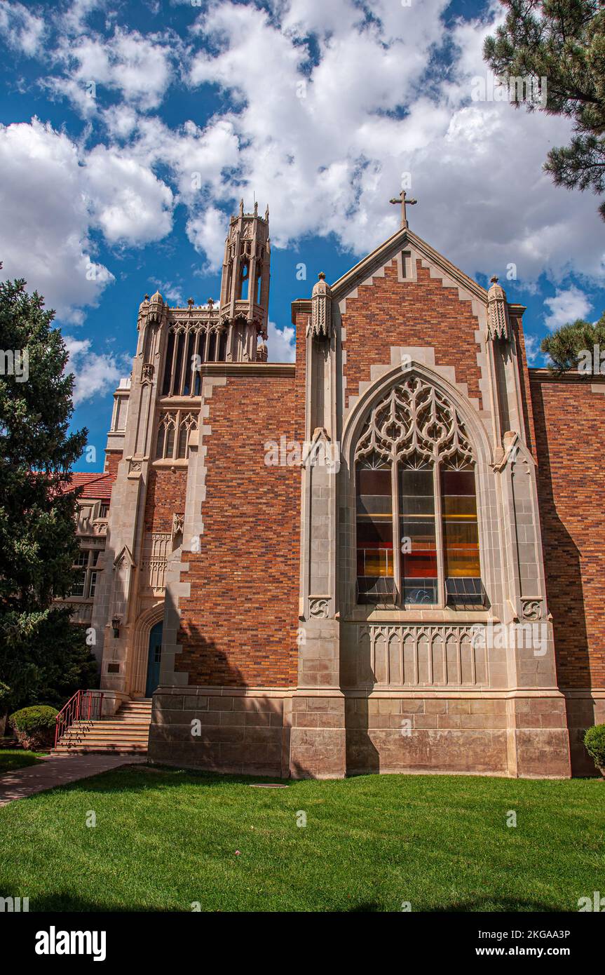 Fotografia della bellissima storica Abbazia di Santa Croce a Canon City, Colorado. Foto Stock