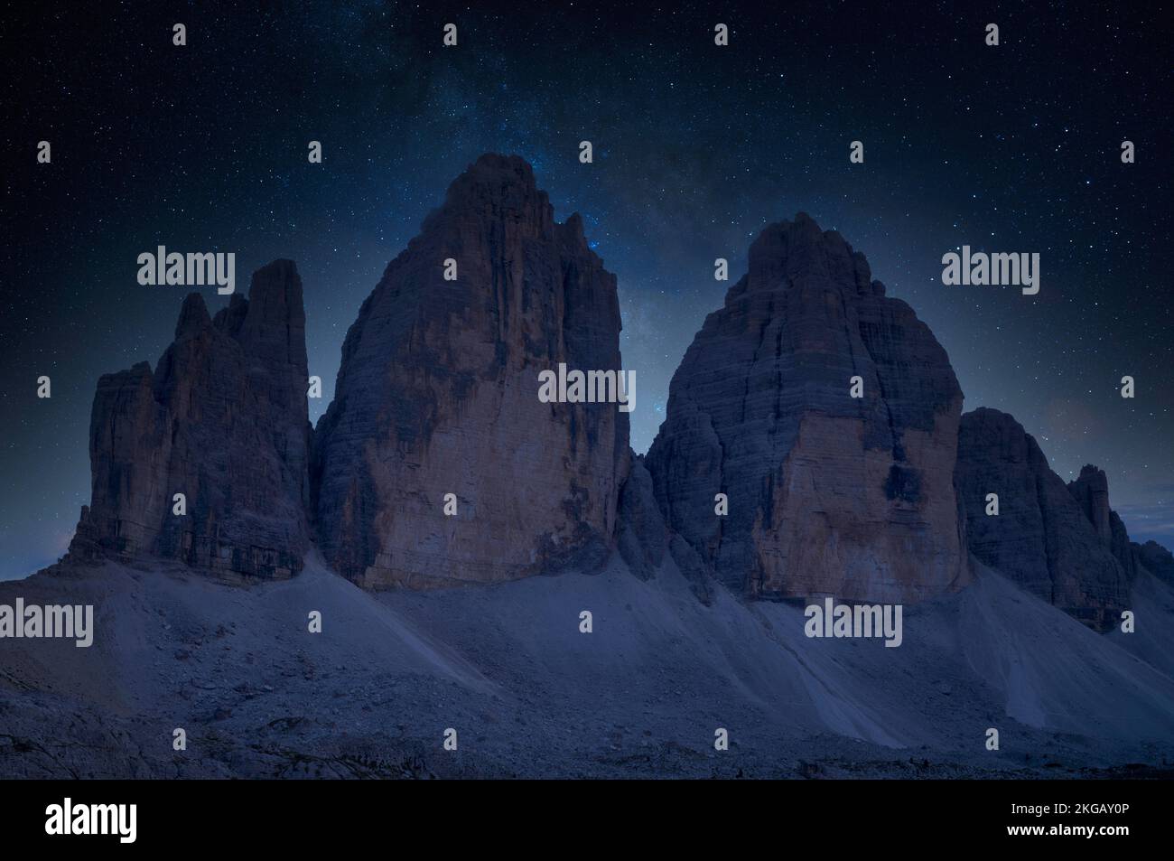 Tre cime, parete nord, notte con cielo stellato, Alto Adige, Trentino, Dolomiti di Sesto, Italia, Europa Foto Stock