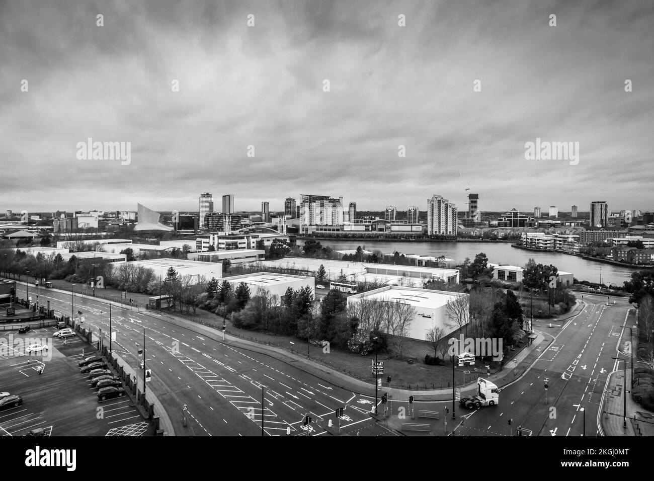 Vista verso Media City, Manchester, da Old Trafford Foto Stock