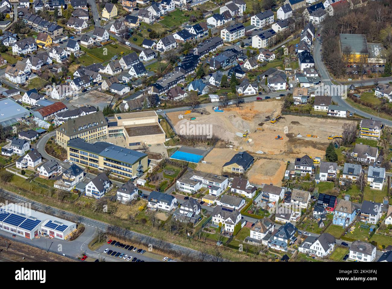 Vista aerea, cantiere di una cappella Klocken e St. Scuola secondaria Walburga, Meschede, Meschede, Sauerland, Renania settentrionale-Vestfalia, Tedesco Foto Stock