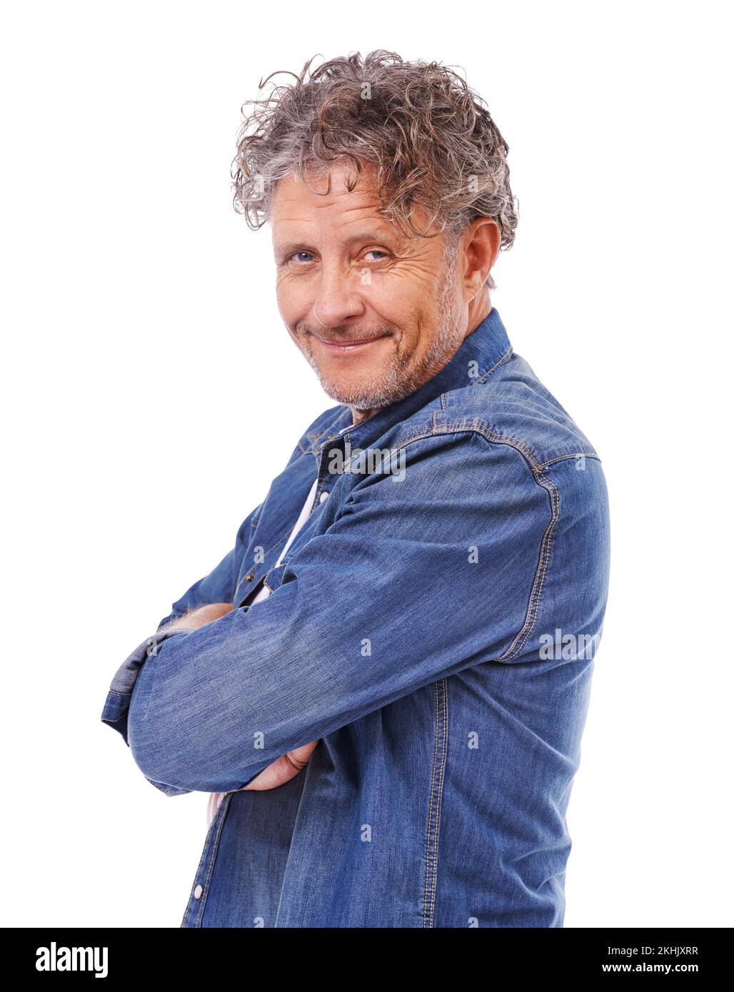 Oggi è il mio giorno. Studio ritratto di un uomo felice maturo indossando una camicia in denim mentre isolato su bianco. Foto Stock