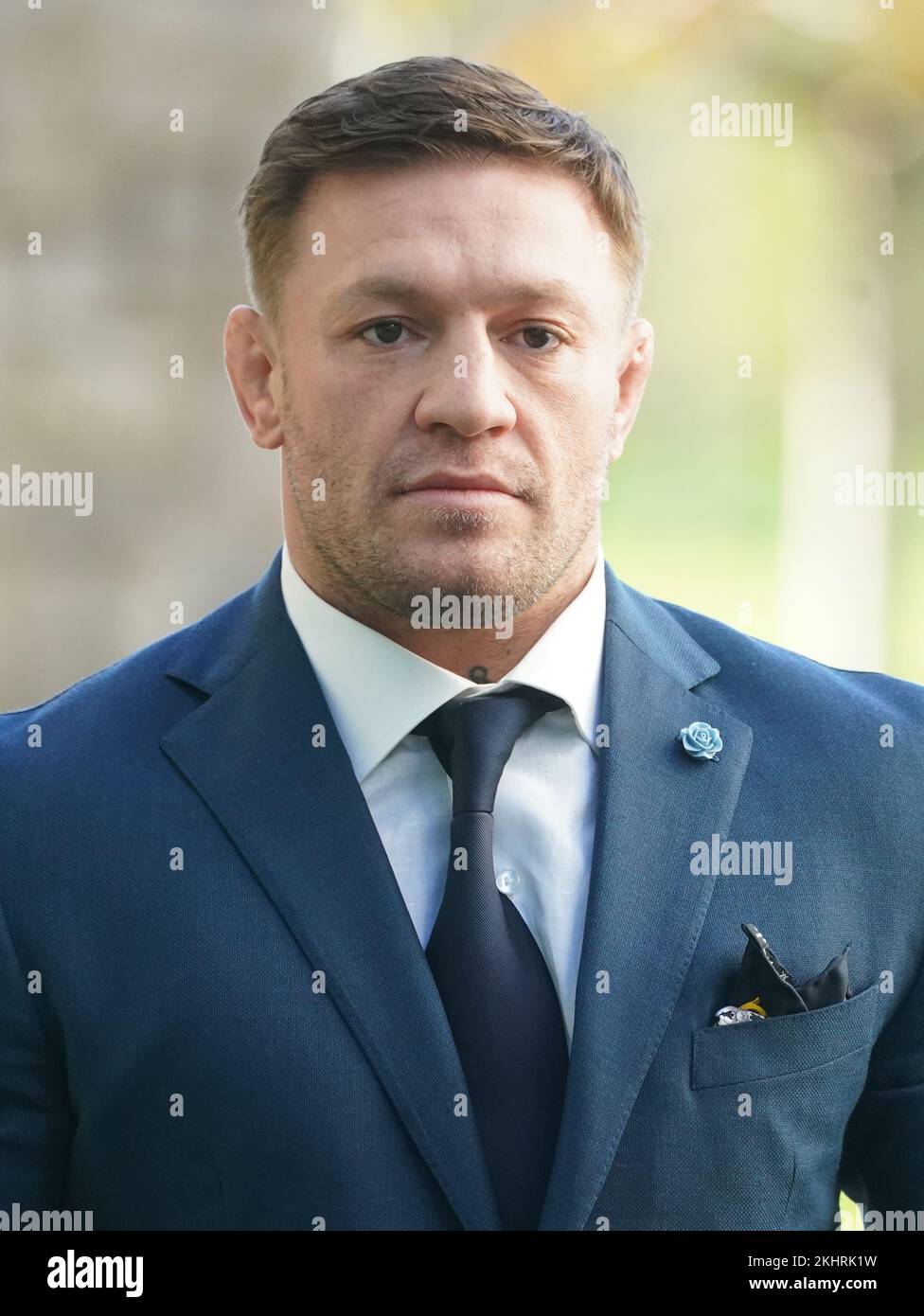 L'ex campione dell'UFC Conor McGregor arriva al tribunale distrettuale di Blanchardstown a Dublino, dove è accusato di reati alla guida. Data immagine: Giovedì 24 novembre 2022. Foto Stock