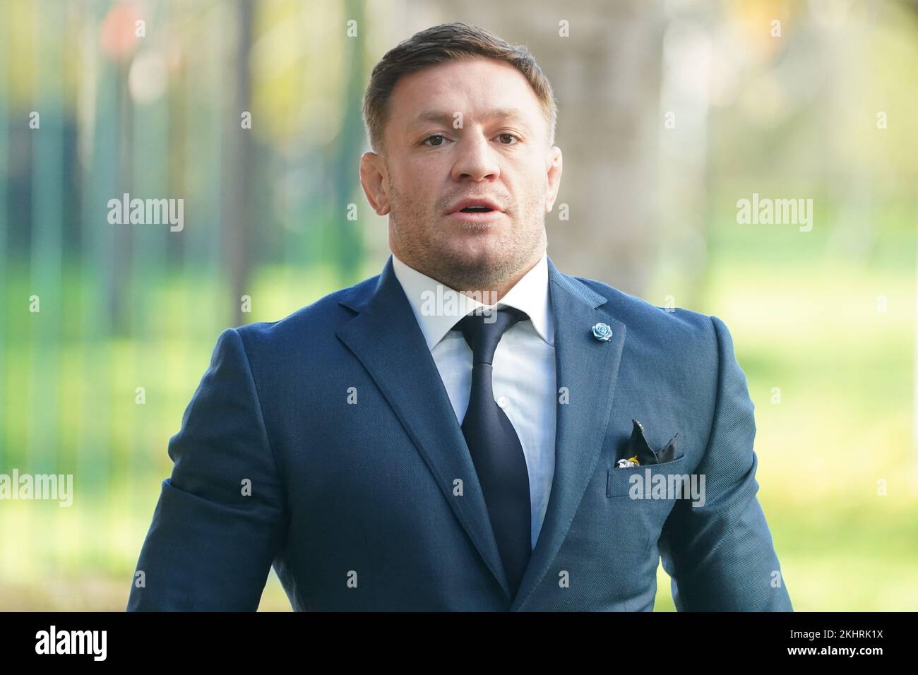 L'ex campione dell'UFC Conor McGregor arriva al tribunale distrettuale di Blanchardstown a Dublino, dove è accusato di reati alla guida. Data immagine: Giovedì 24 novembre 2022. Foto Stock