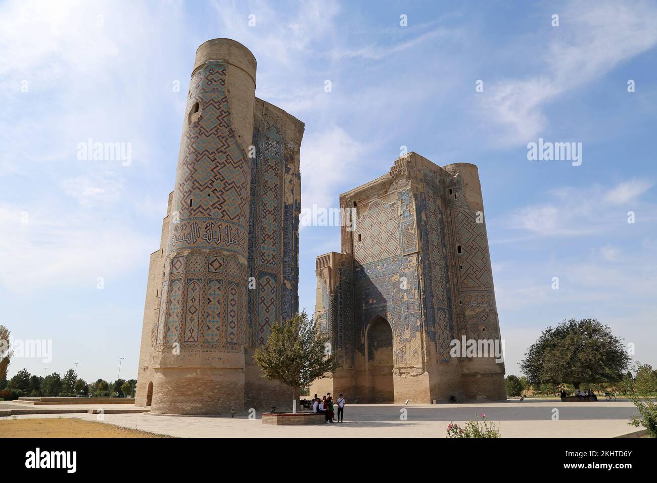 Ingresso, complesso di AK Saray (Palazzo Bianco), Via Ipak Yuli, Shakhrisabz, Provincia di Qashqadaryo, Uzbekistan, Asia centrale Foto Stock