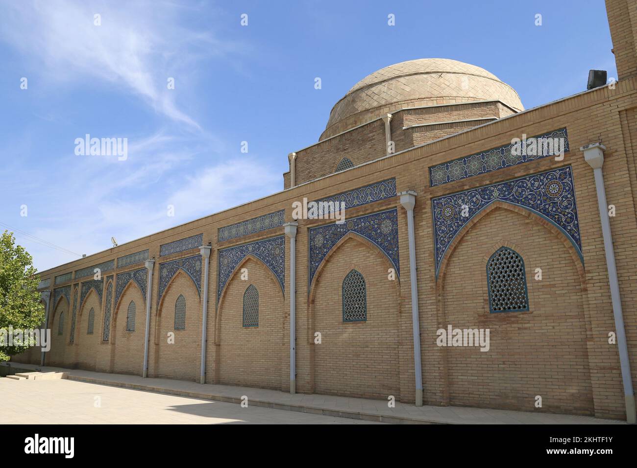 Chubin Madrasa, complesso di AK Saray (Palazzo Bianco), Via Ipak Yuli, Shakhrisabz, Provincia di Qashqadaryo, Uzbekistan, Asia centrale Foto Stock