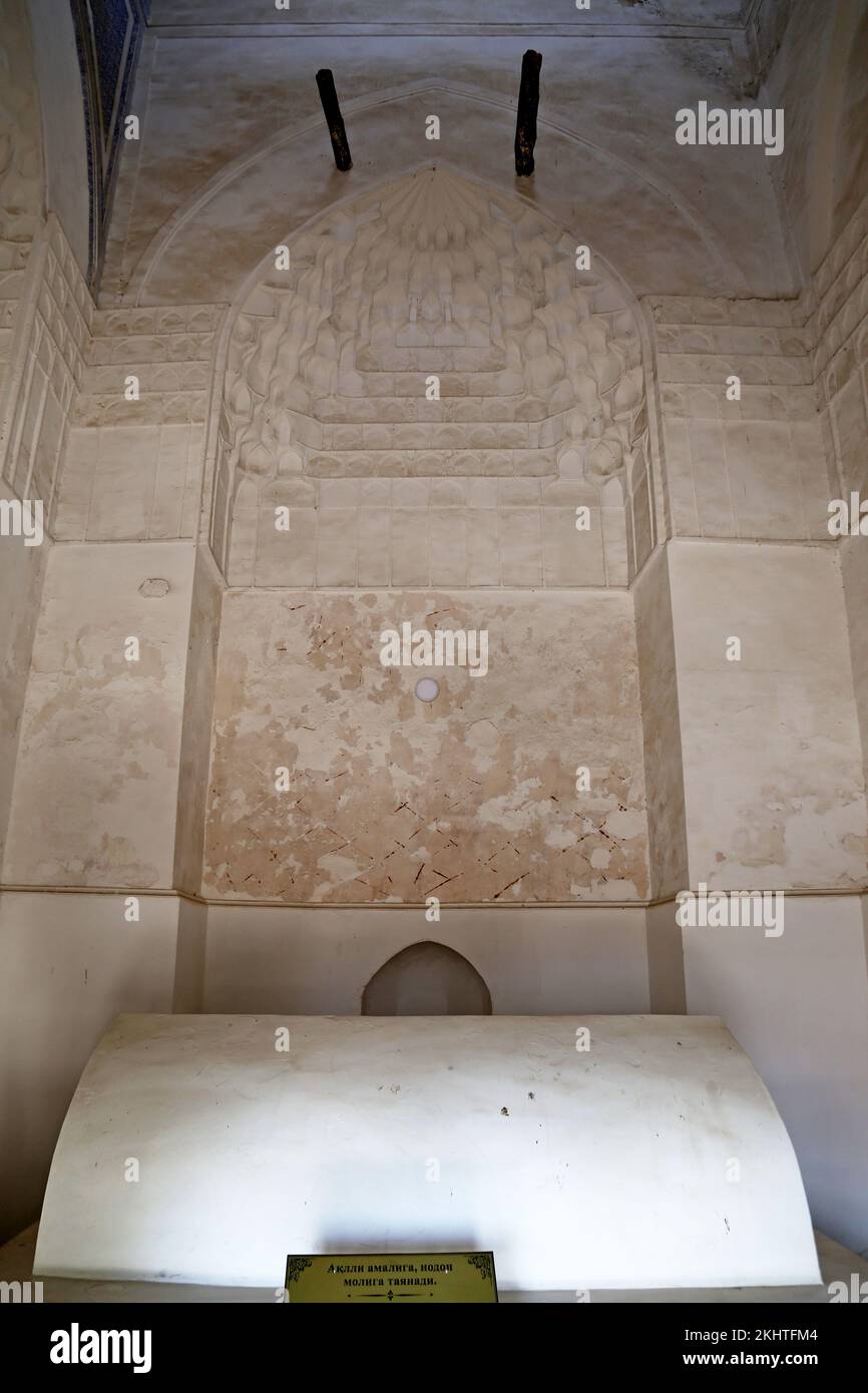 Dor us-Siyodat Mausoleo, complesso di AK Saray (Palazzo Bianco), Ipak Yuli Street, Shakhrisabz, Provincia di Qashqadaryo, Uzbekistan, Asia centrale Foto Stock
