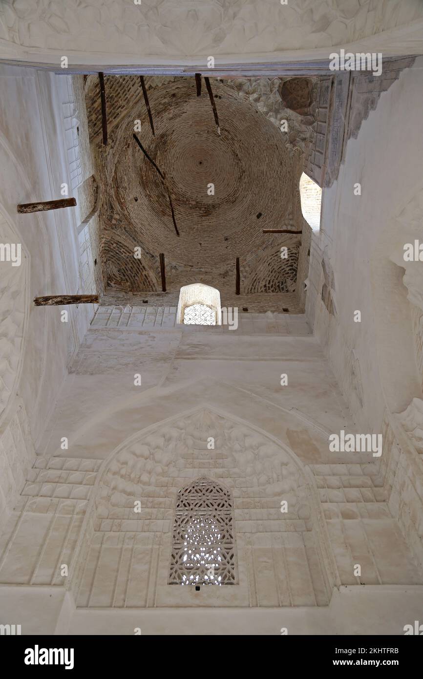 Dor us-Siyodat Mausoleo, complesso di AK Saray (Palazzo Bianco), Ipak Yuli Street, Shakhrisabz, Provincia di Qashqadaryo, Uzbekistan, Asia centrale Foto Stock