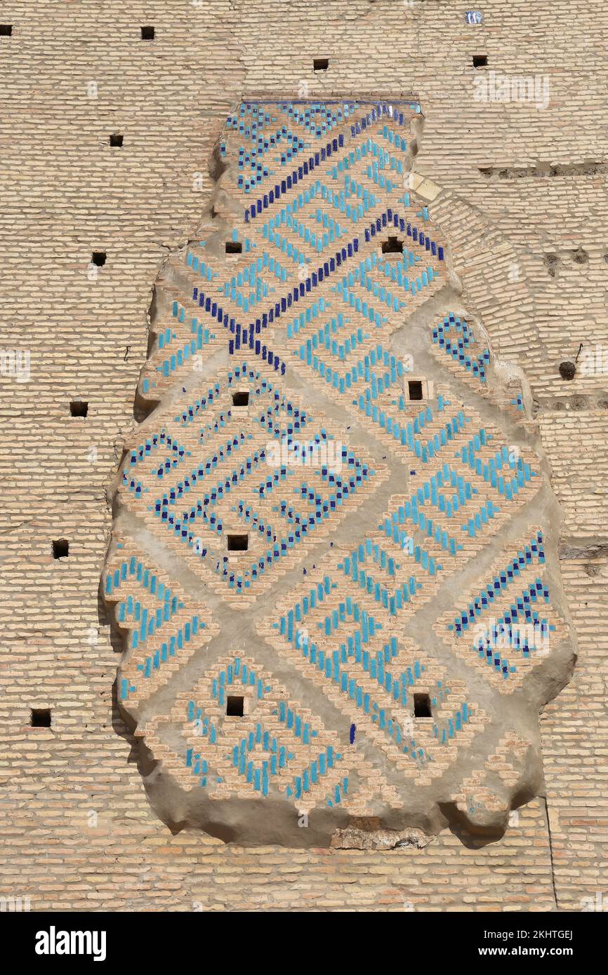 Dettaglio piastrelle, Mausoleo di Dor us-Siyodat, complesso di AK Saray (Palazzo Bianco), Via Ipak Yuli, Shakhrisabz, Provincia di Qashqadaryo, Uzbekistan, Asia centrale Foto Stock