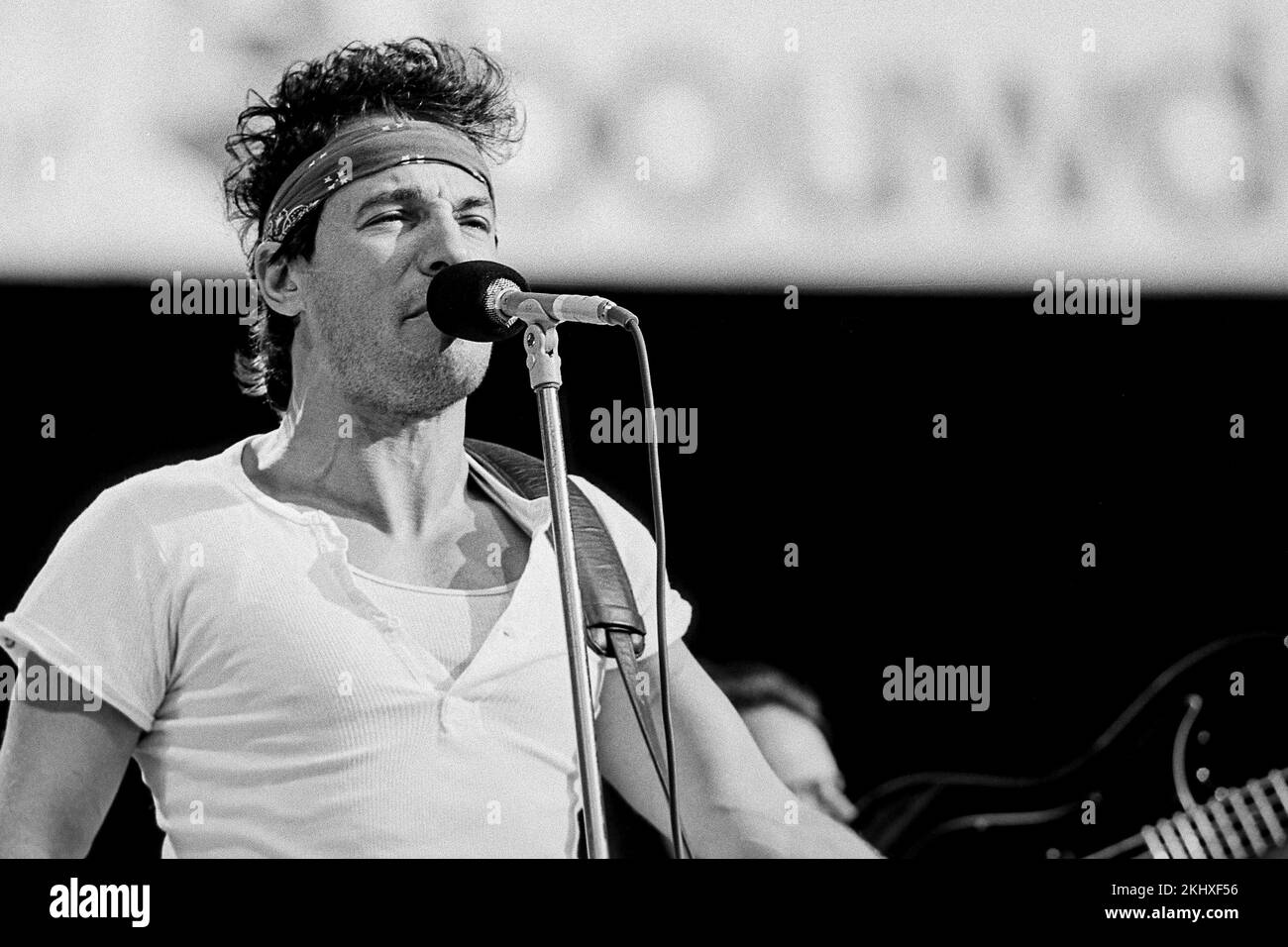 Bruce Springsteen in concerto con l'e Streetband nello stadio Feyenoord nato nel tour degli Stati Uniti. - Rotterdam Olanda - vvbvanbreefotografie Foto Stock