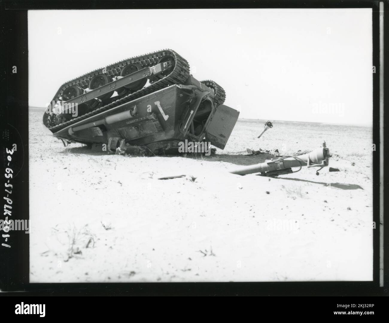 Progetto 30-65 - attività di test dell'operazione Plumbob (Nevada Test Site). Project 2,4, veicolo Ontos n. 1, post-COFANO. Fotografie di Atmospheric Nuclear Testing a Pacific Island e Nevada Test Sites. Foto Stock
