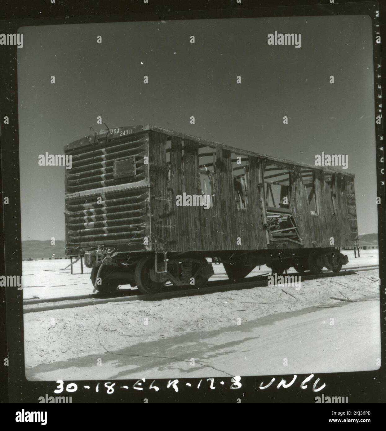 Progetto 30-18 - attività di test Operation Upshot/Knothole (Nevada Test Site). Project 3,6, Boxcar D, post-GRAB. Fotografie di Atmospheric Nuclear Testing a Pacific Island e Nevada Test Sites. Foto Stock