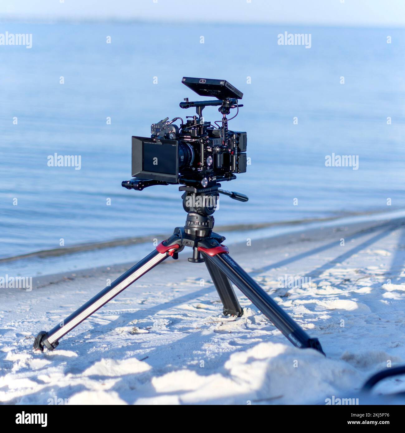 Una macchina fotografica rossa del drago che è usata per la produzione di film Foto Stock