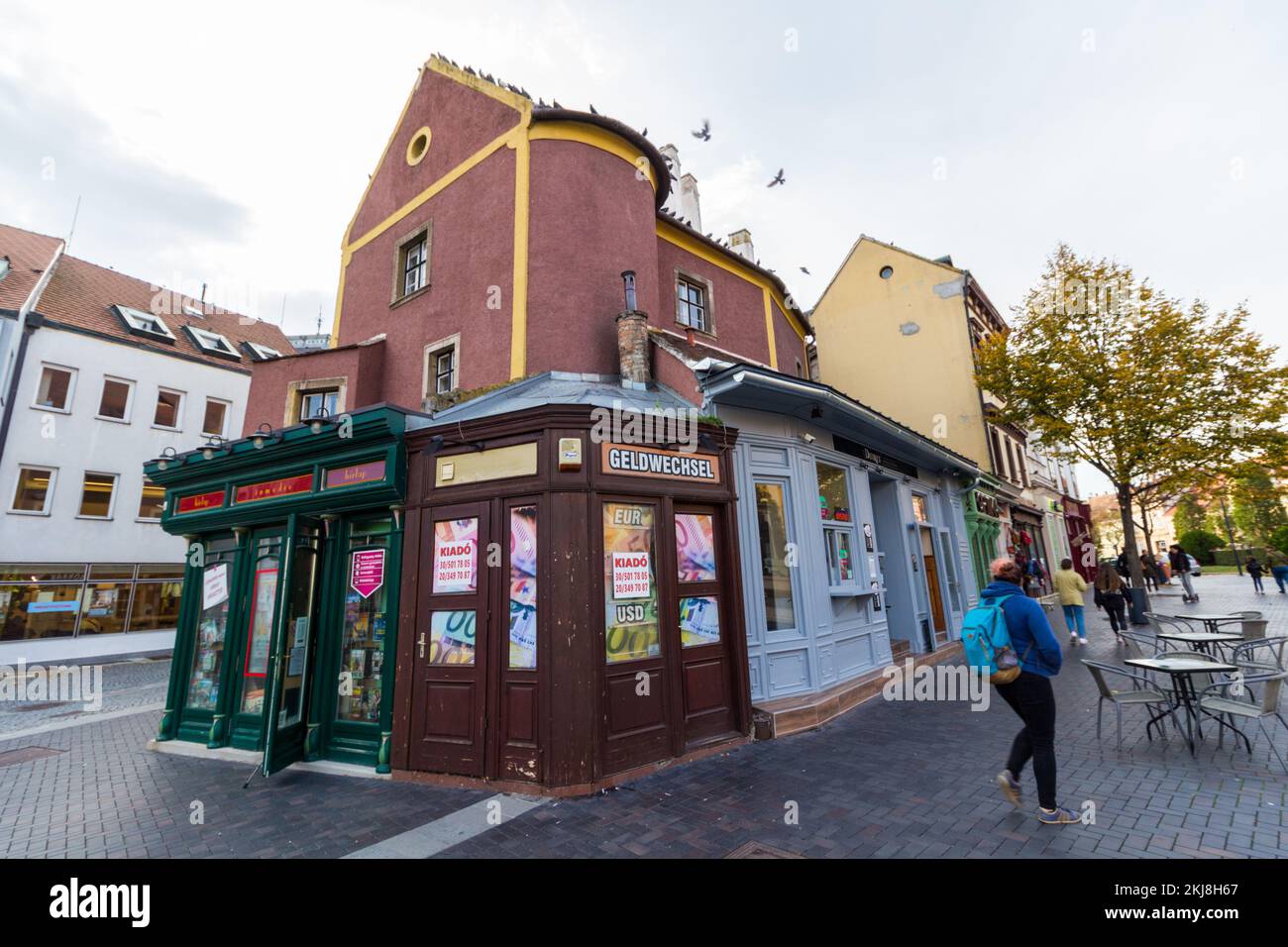 Angolo casa a Varkerulet, fila di case mercantili costruito nel 18th ° secolo, Sopron, Ungheria Foto Stock