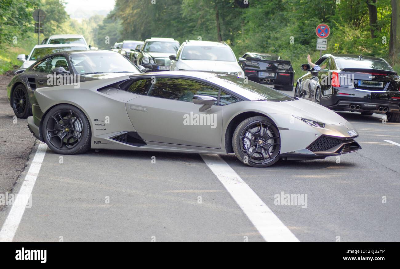 Andernach Giugno 2021: Il Nürburgring è un circuito automobilistico che prende il nome dal Nürburg nella zona del comune di ​​the Adenau (distretto di Ahrwei Foto Stock