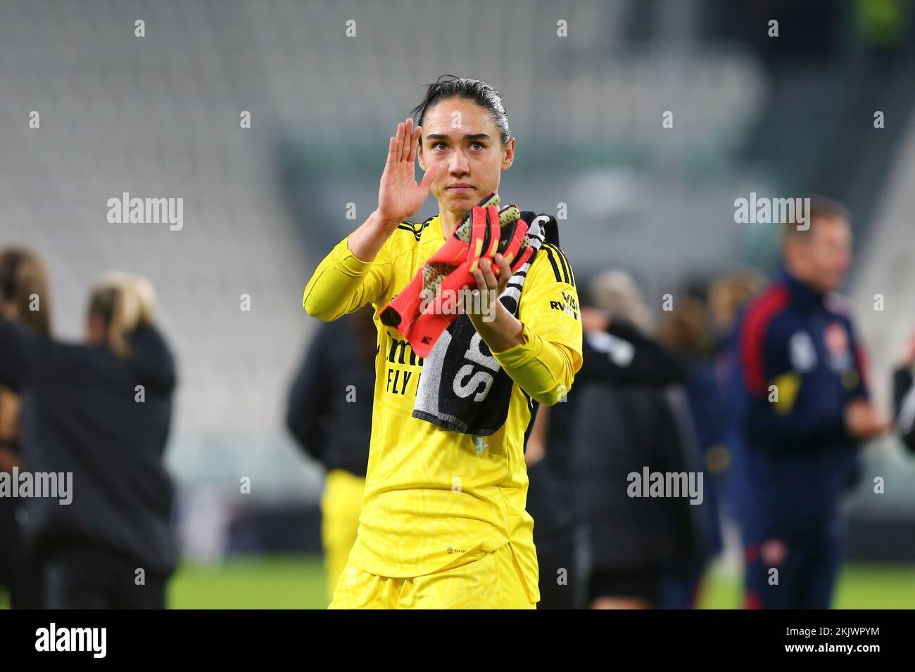 TORINO, 24 NOVEMBRE 2022. Manuela Zinsberger delle Donne Arsenali durante la partita UWCL (Gruppo C) tra Juventus Women FC e Arsenal Women FC il 24 novembre 2022 allo stadio Allianz di Torino. Credit: Massimiliano Ferraro/Alamy Live News Foto Stock