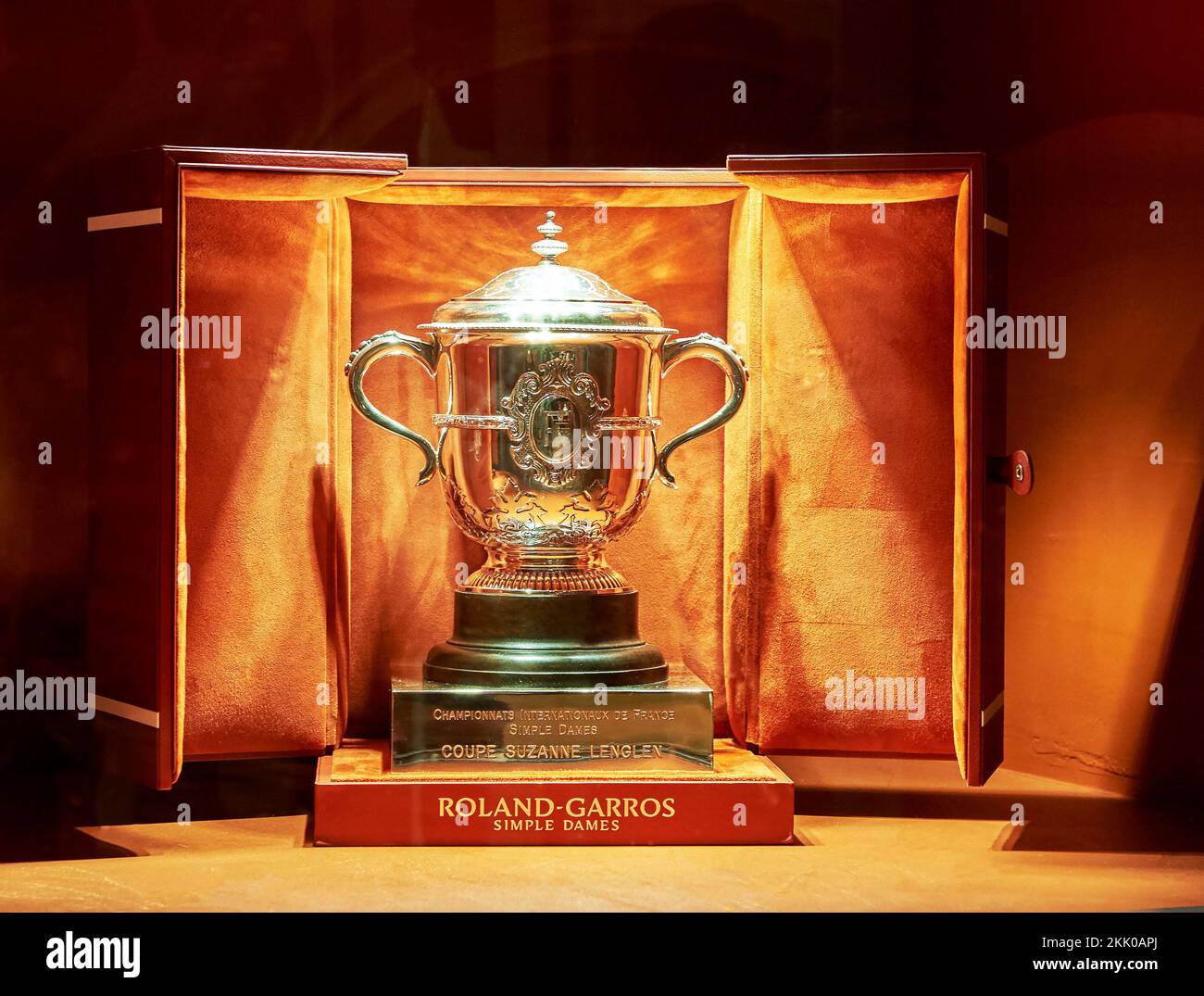 Trofeo femminile all'esposizione del complesso tennis Roland Garros di Parigi Foto Stock