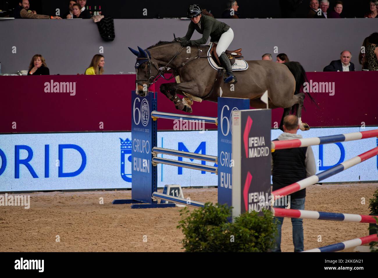 IFEMA, Madrid, Spagna. 25th Nov 2022. Settimana del Cavallo di Madrid 2022, CSI 5*- W - 150 cm, TROFEO CIUDAD DE MADRID. Alessandra Reich nella foto. Madrid, Spagna. Credit: EnriquePSans/Alamy Live News Foto Stock