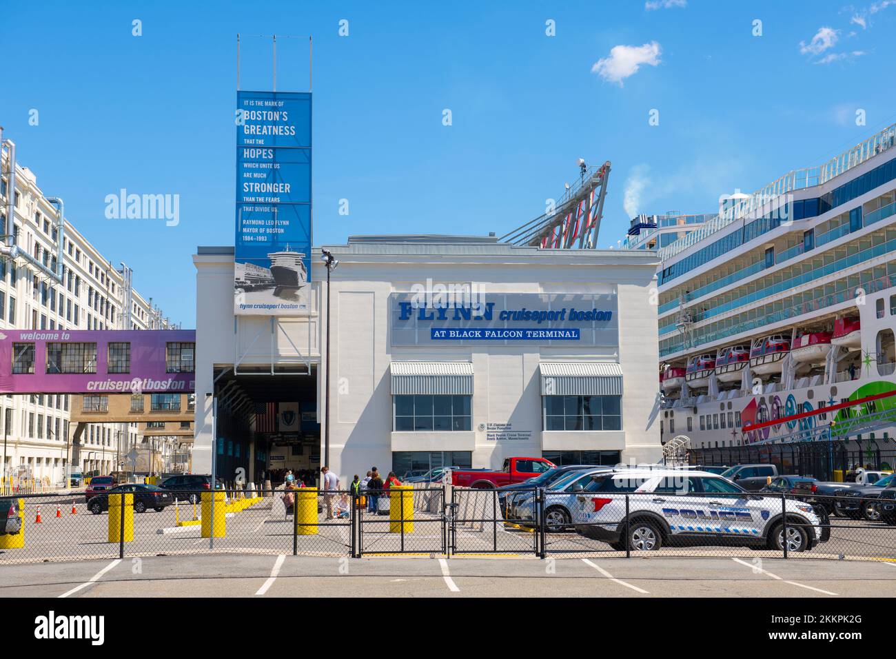 Porto delle navi da crociera di Boston Flynn presso il terminal Black Falcon nel quartiere del porto, città di Boston, Massachusetts, ma, USA. Foto Stock