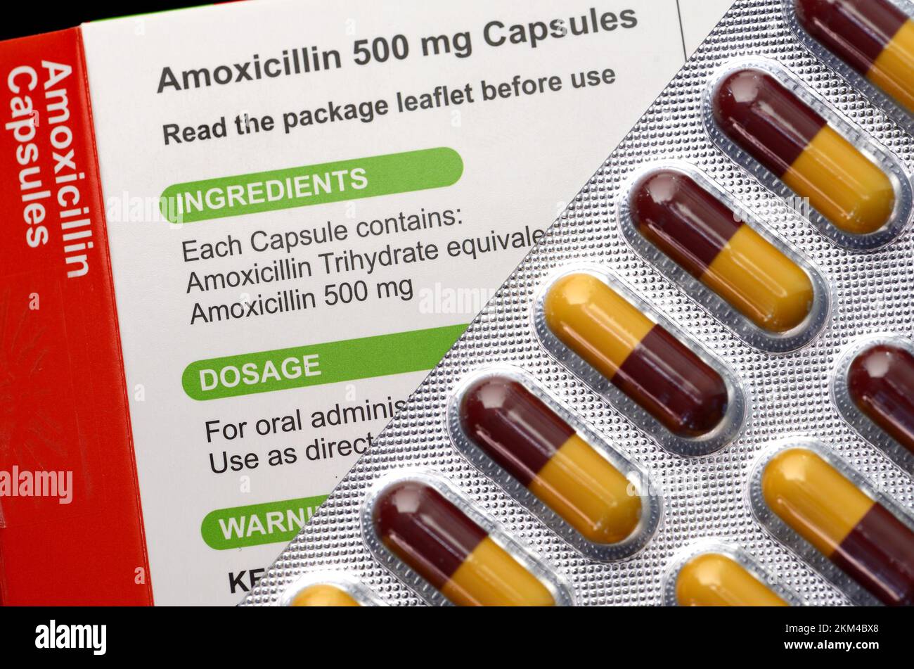 Amoxicillin capsule - antibiotico a base di penicillina per il trattamento delle infezioni Foto Stock