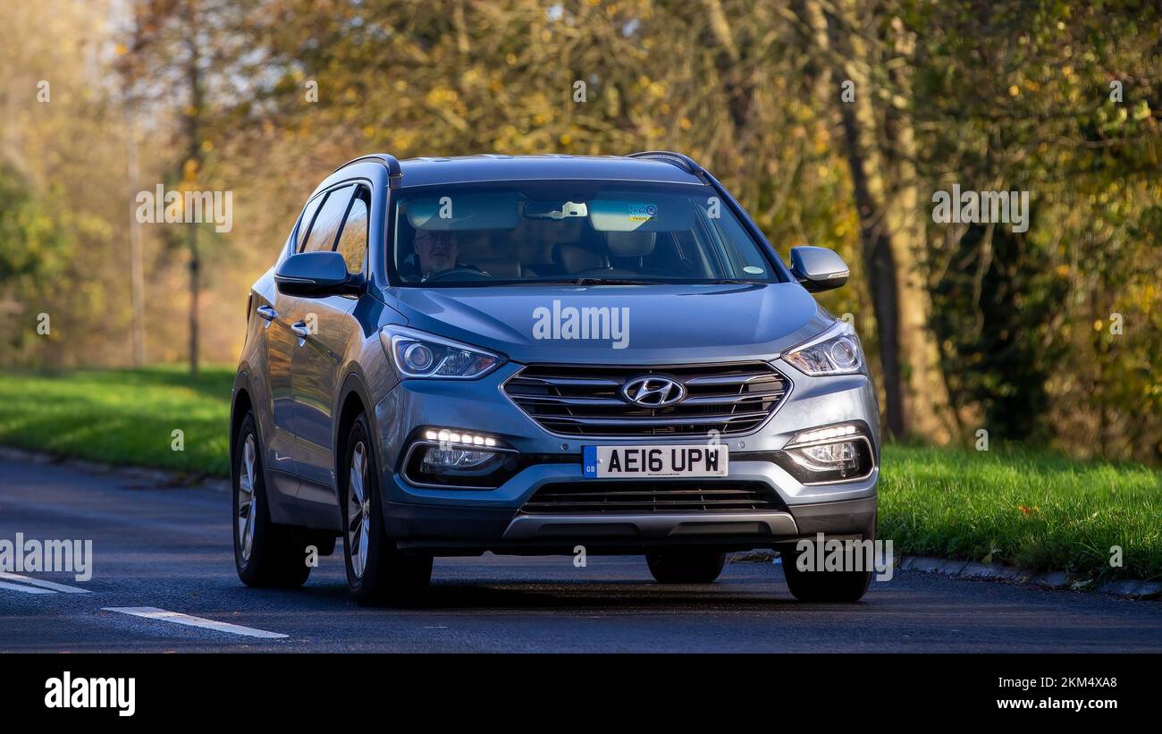 2016 blu Hyundai Santa Fe auto Foto Stock