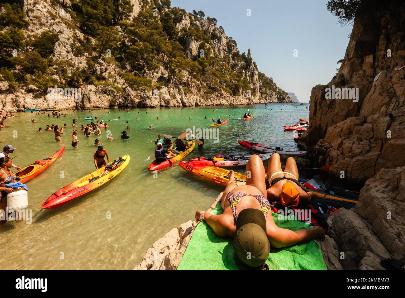 Calanque d'en-Vau,spiaggia,balneazione,solo,accessibile,a piedi,kayak,o,boat.Calanque,  Marsiglia,Calanques di Marsiglia,Parco Nazionale delle  Calanques,Marsiglia,comune in, Bouches-du-Rhône, la seconda città più  grande della Francia,Marsiglia, è la ...